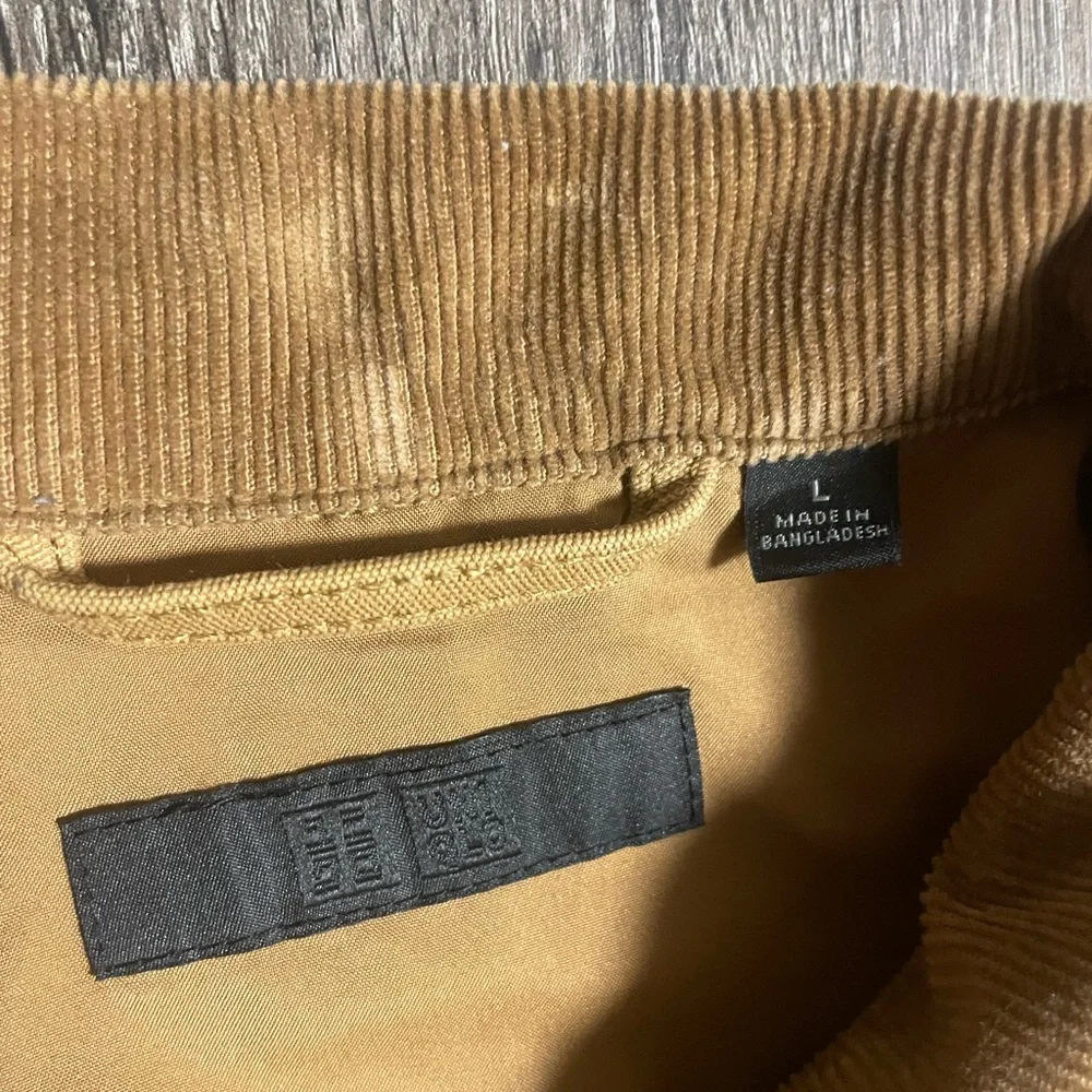 Uniqlo unisex jacket - Picture 4 of 5